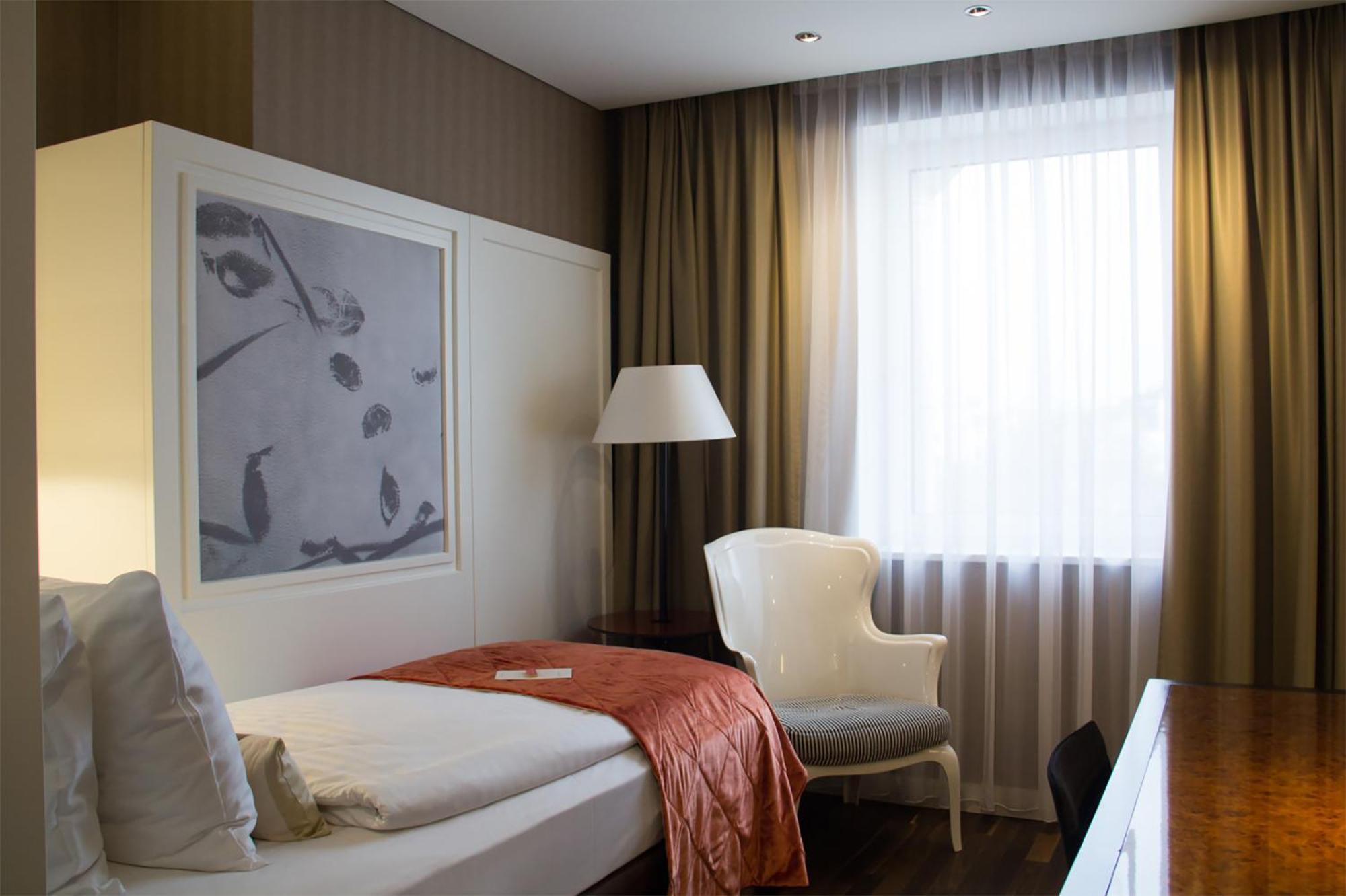 The Harmonie Vienna, BW Premier Collection Hotel Room photo