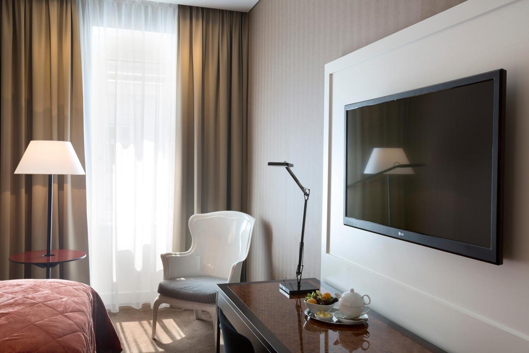 The Harmonie Vienna, BW Premier Collection Hotel Room photo